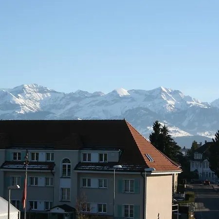 홈스테이 Mit Balkon Und Bergsicht
